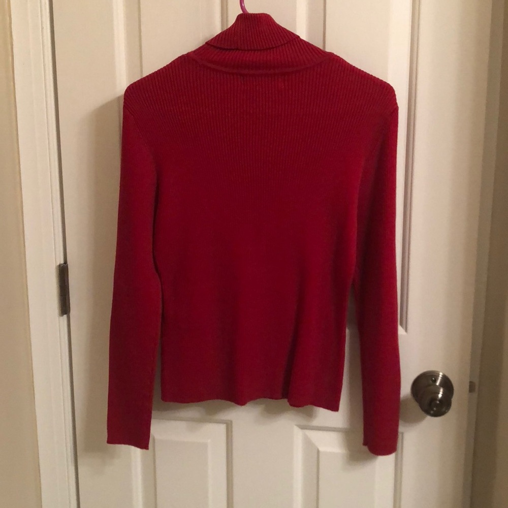 Red Ribbed Turtleneck Sweater - Picture 4 of 4